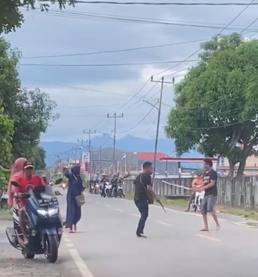 Aksi Koboi Dua Lelaki di Rappang Viral di Medsos, Polisi Diminta Segera Usut